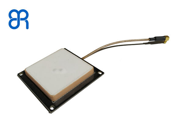 2dBic RFID آنتن سرامیکی UHF سفید با کانکتور SMA برای محیط شدید